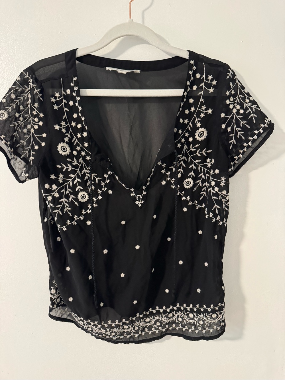 American Eagle Outfitters Black Short-Sleeve Embroidered V-Neck Top